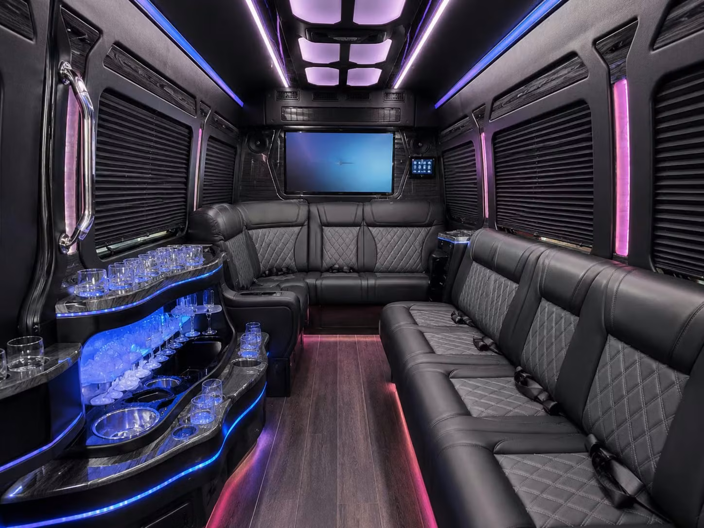 school field trips and university group transportation in wichita