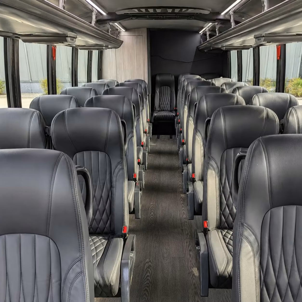 wichita 15 passenger minibus rental